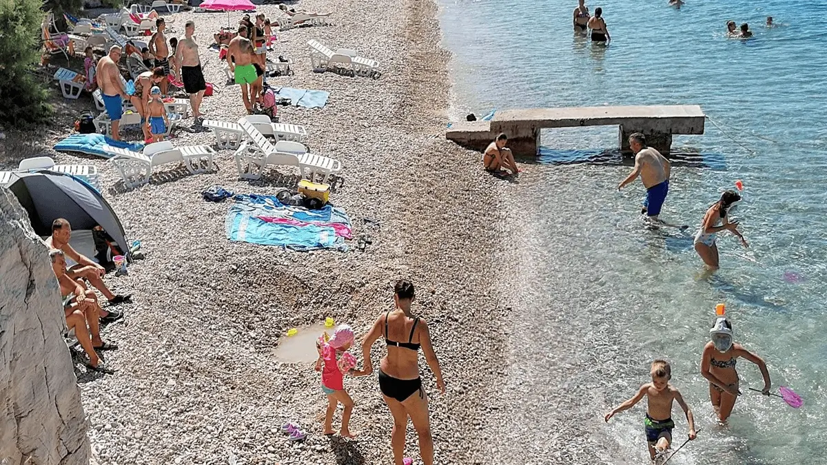 plaža u blizini apartmana